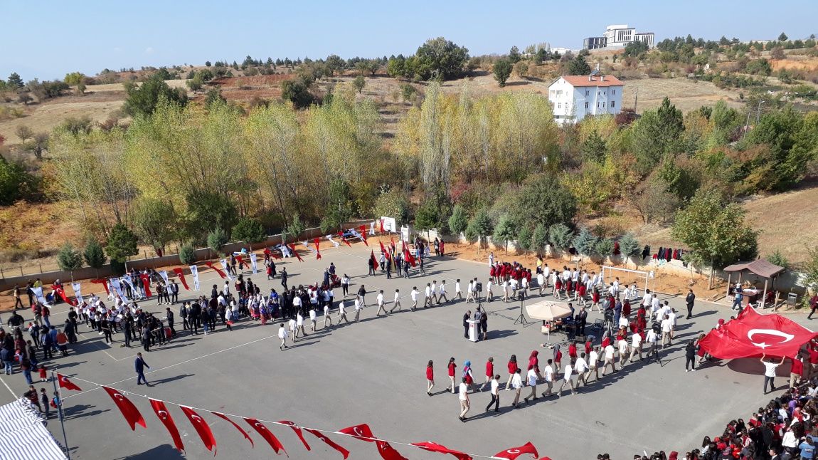 Hüyük Durmuş Akkuş Anadolu Lisesi Fotoğrafı